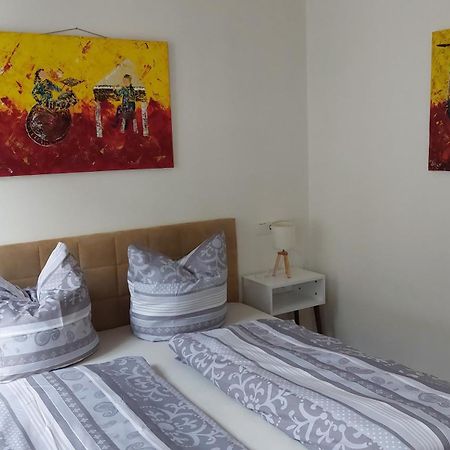 Ferienwohnung Lieser Am Markt Ngoại thất bức ảnh